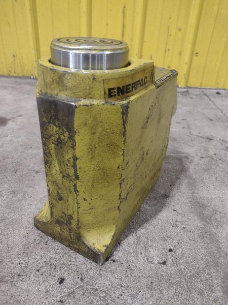 50 TON ENERPAC JH-506 HYDRAULIC BOTTLE JACK: STOCK #23567