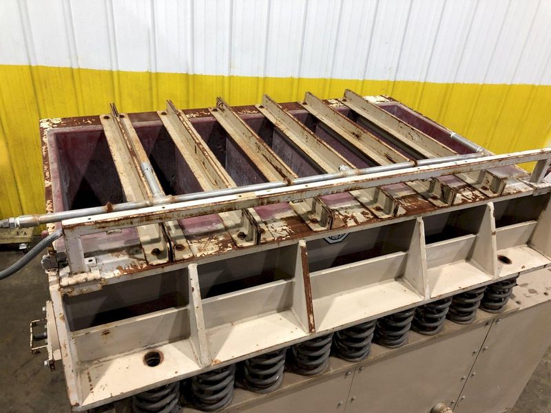 60" ROTO-FINISH MODEL #6072 WET TYPE VIBRATORY PARTS FINISHER: STOCK #18227