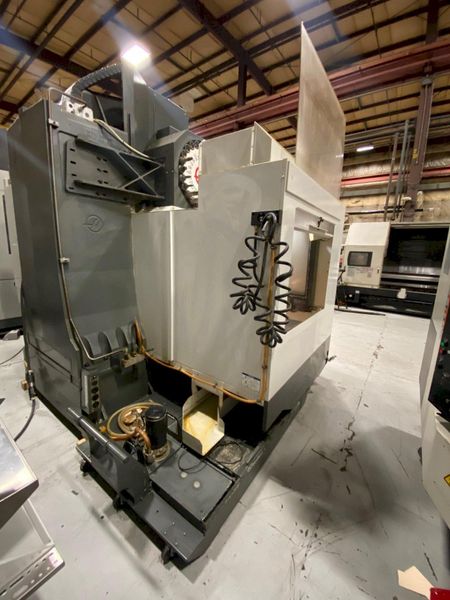 USED HAAS VM-6 64" X 28" 5-AXIS VERTICAL CNC MACHINING CENTER, Stock# 10913, Year: 2012