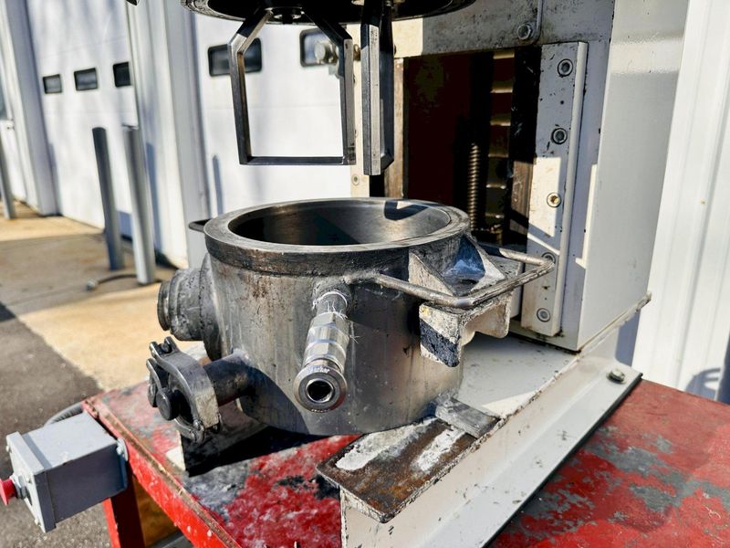 Premier Mill PLM-5  ||  Five Liter / One Gallon Jacketed & Vacuum Double Planetary Mixer