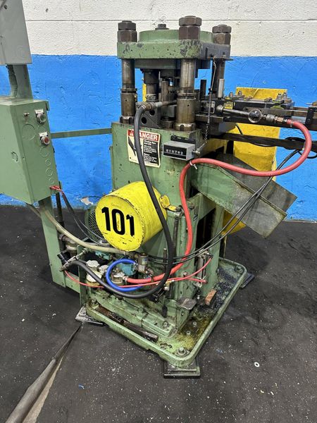 25 TON HENRY & WRIGHT 4 POST CUTPRESS & STOCK FEEDER: STOCK #77500