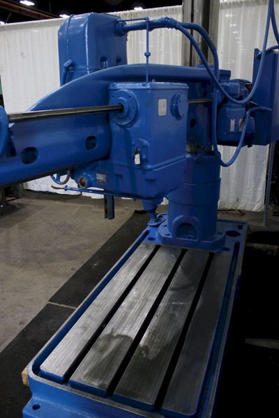 5' X 11" CARLTON RADIAL ARM DRILL: STOCK #76152