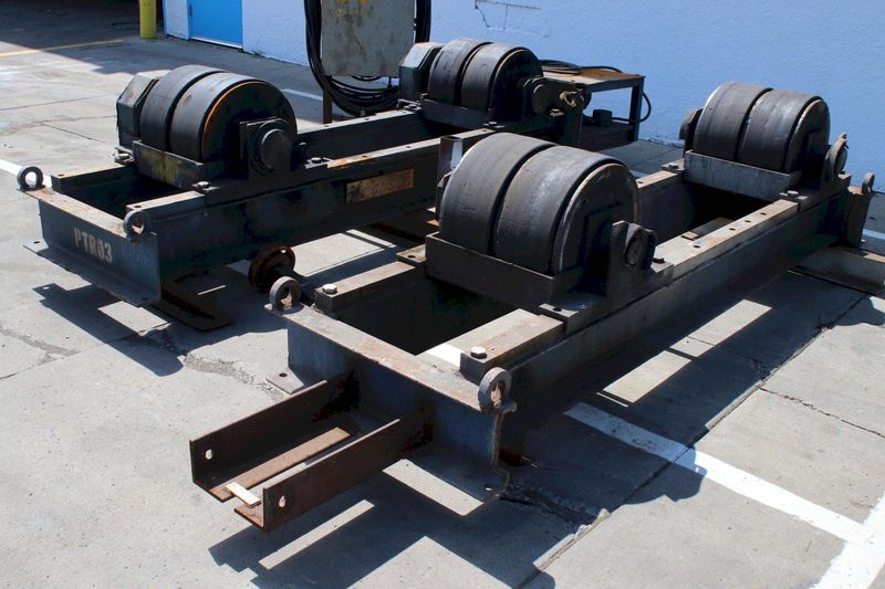 SET DRIVE AND IDLER TANK ROLLS: STOCK #75340