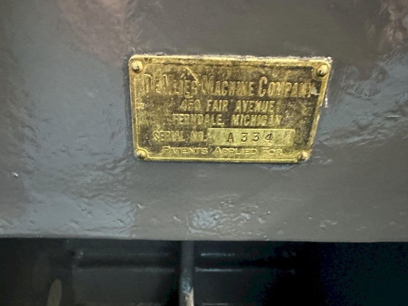 (1) SET OF 16" X 30" T SLOTTED DEVLIEG ANGLE PLATES: STOCK #74302