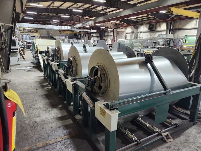 Vicon V-60-16-NS Duct Line Express Coil Line with 4 Underfed Decoilers (yr 2022)