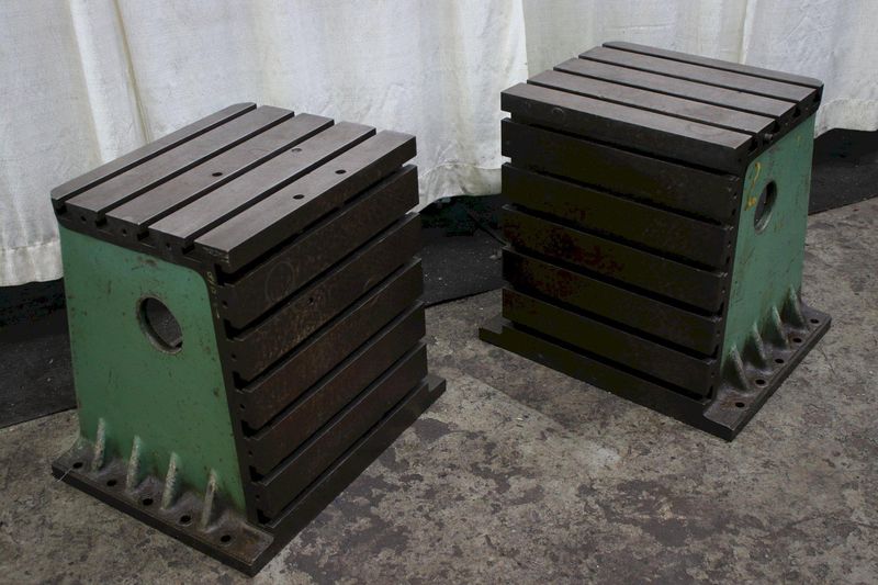 1 SET OF DEVLIEG 20-1/2" X 25" T SLOTTED ANGLE PLATES: STOCK #75545
