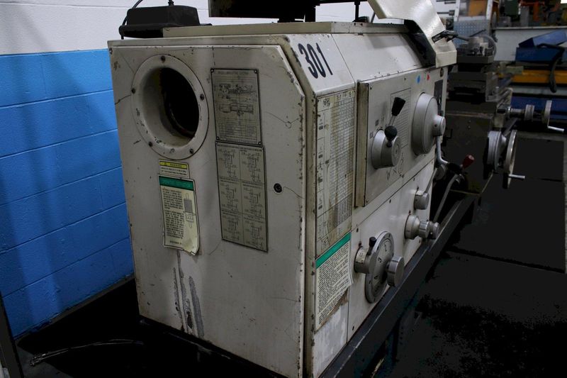 24-3/4" X 118" SHENYANG GAP BED ENGINE LATHE LOT #74025