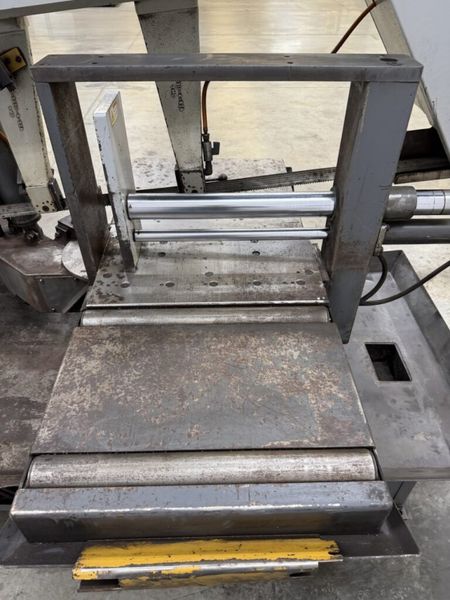 Hyd-Mech S-23P 16″ x 20″ Semi-Automatic Horizontal Pivot Band Saw