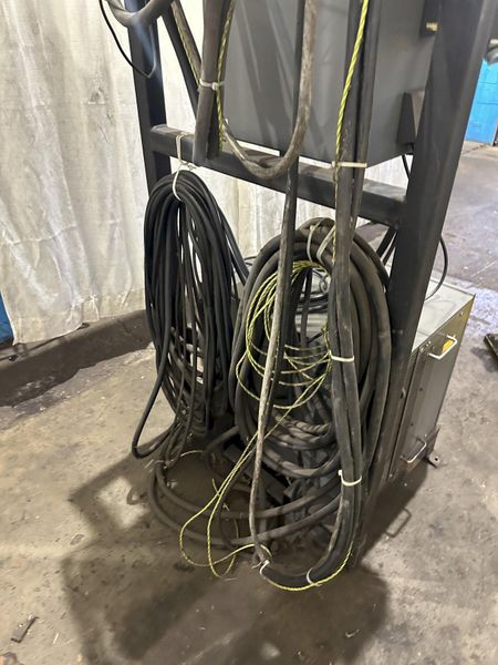 FANUC ROBOT WITH MILLER MODEL 452 WELDER: STOCK #77552