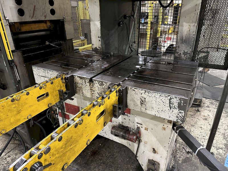 220 AIDA GAP FRAME STAMPING PRESS