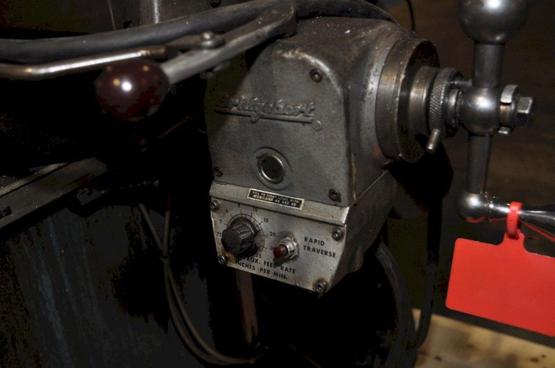 2 HP BRIDGEPORT VERTICAL MILL