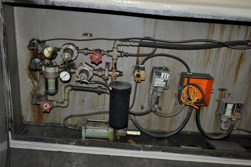 176 TON AIDA DOUBLE CRANK GAP PRESS