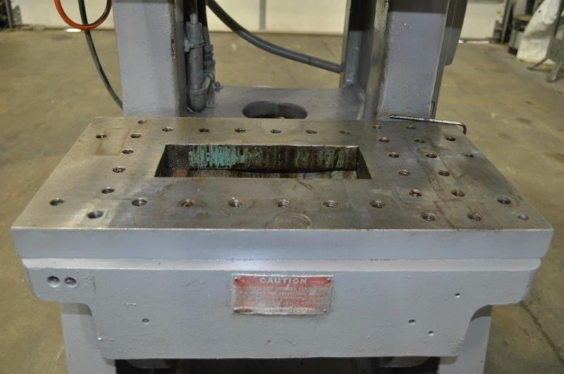 27 TON L & J OBI PRESS