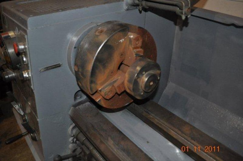 17" X 120" CLAUSING COLCHESTER ENGINE LATHE