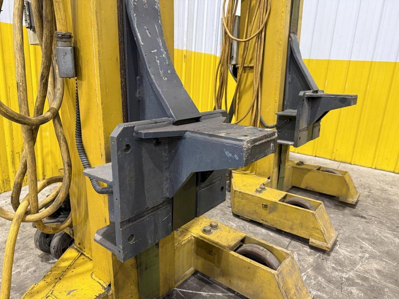 (4) 15 TON SEFAC MODEL #M120BF2000 MOBILE RAIL CAR LOCOMOTIVE COLUMN JACK LIFTS, 120,000 LBS TOT