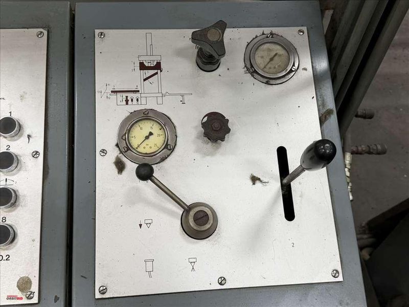 56 TON REIS MODEL TUS125-OK-50 HYDRAULIC SPOTTING AND TRYOUT PRESS