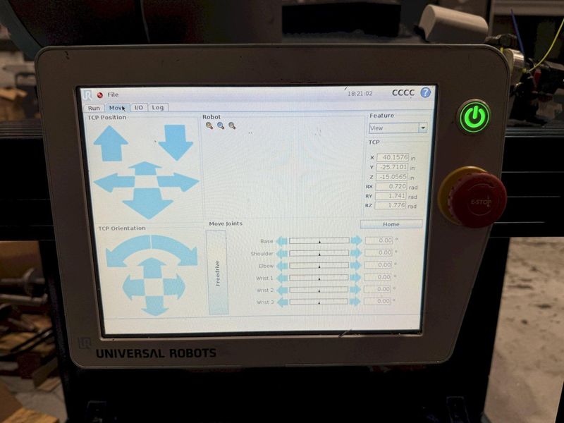2018 UNIVERSAL ROBOTS UR10 Cobot - Dual Chuck Grippers, Flexible Loading System