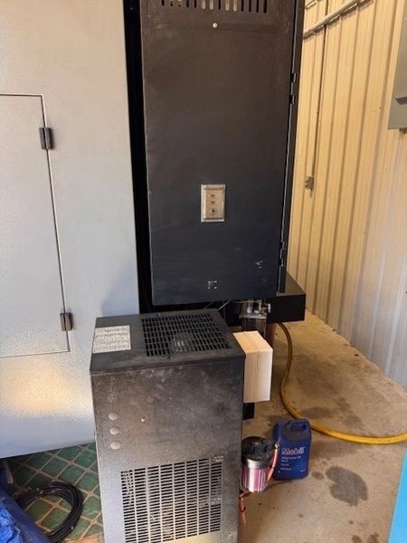 Hurco VMX42UI 5-Axis CNC Vertical Machining Center (2015)