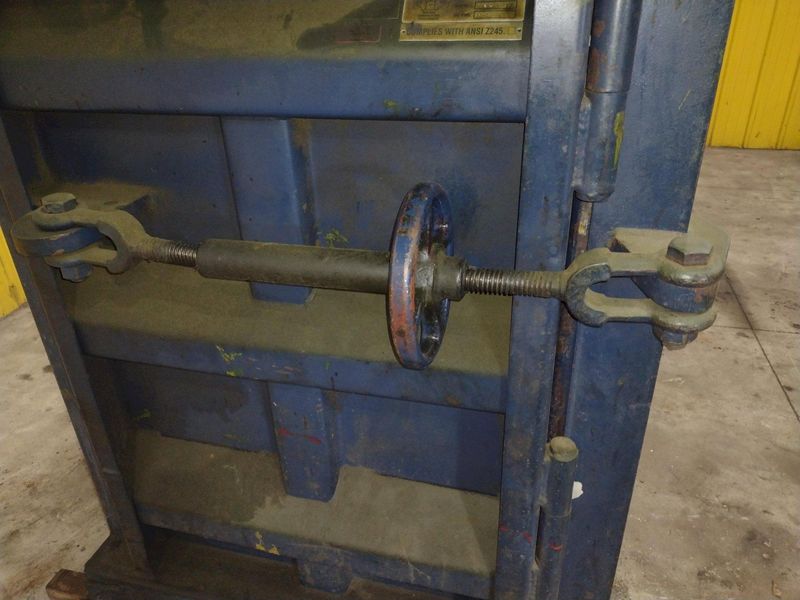 60" X 30" JV MANUFACTURING MODEL #VB60-B HYDRAULIC DOWNSTROKE VERTICAL CARDBOARD BALER: STOCK #2