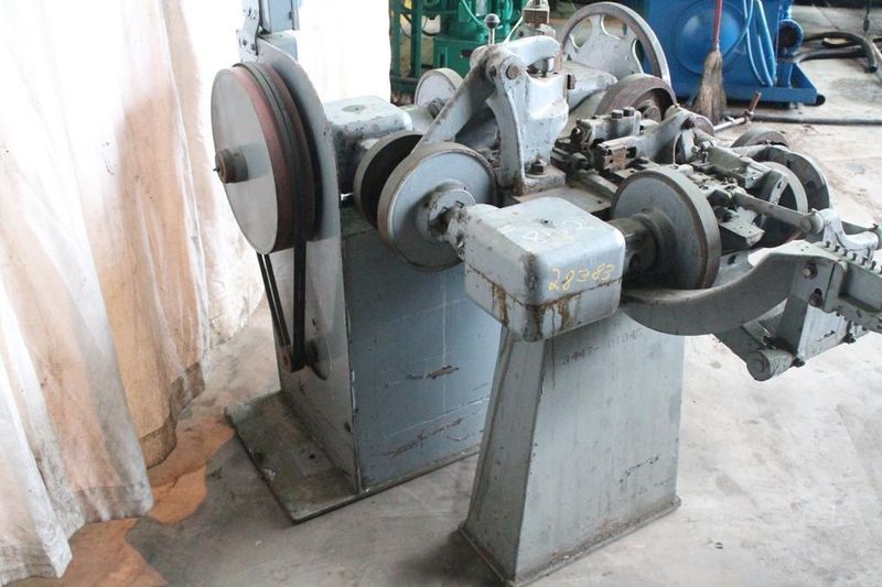 U S BAIRD MODEL #1 4-SLIDE WIRE FORMING MACHINE:  STOCK #8152