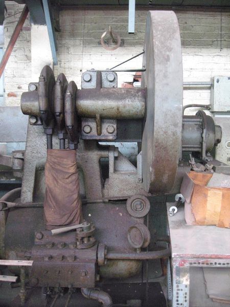 250 TON CHAMBERSBURG WHEEL PRESS: STOCK #57698