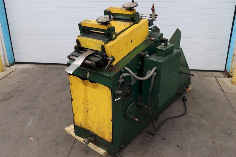 2000 LB X 10" ROWE COIL CRADLE STRAIGHTENER : STOCK #72708