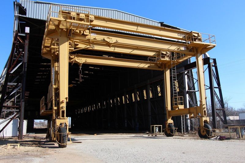 40 TON X 40' DROTT POWERED MOBILE GANTRY CRANE: STOCK 64423