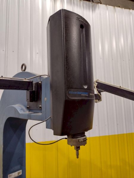 WILSON INSTRUMENTS SERIES B2000 HARDRESS TESTER W/ INSTRON DRO: STOCK #19144