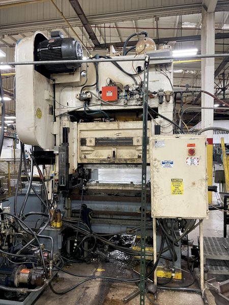 110 TON BROWN & BOGGS MODEL HP2-110 SRAIGHT SIDE PRESS: STOCK #15350
