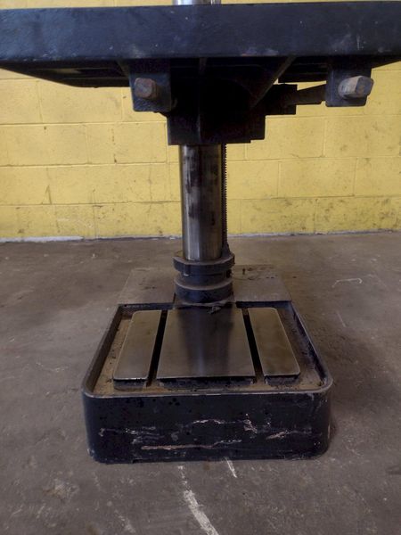 20" JET MODEL #J-2223VS VARIABLE SPEED SINGLE SPINDLE DRILL: STOCK #16689
