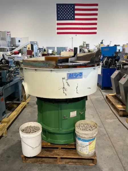 SWECO FMD-7LR  7 Cu. Ft. Vibratory Finishing Mill USA 5H.P. #6962
