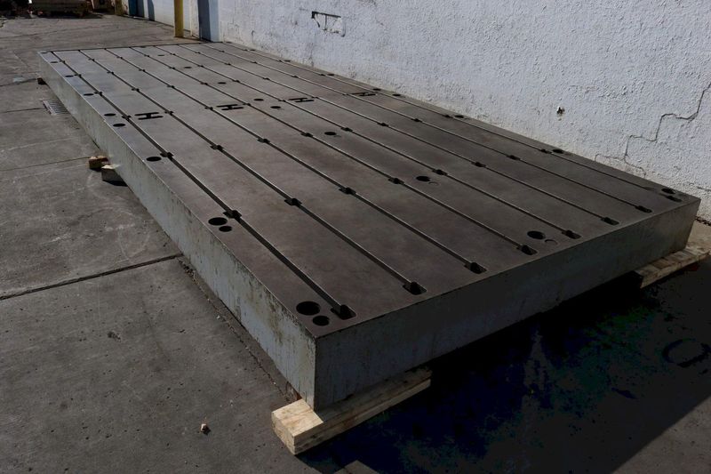 8' X 21' X 12"  LAKESHORE T SLOTTED FLOOR PLATE: STOCK #73514