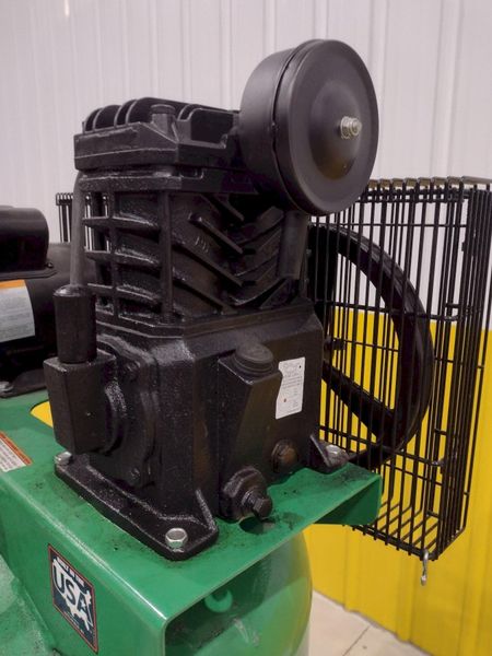 3.7 HP SPEED MODEL #4ME96 VERTICAL AIR COMPRESSOR: STOCK #20148
