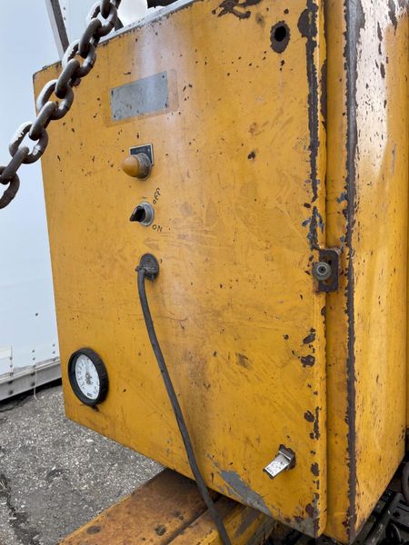 15,000 LBS X 20' UNIVAC MODEL #HG-55 VACUUM SHEET LIFTER: STOCK #13354