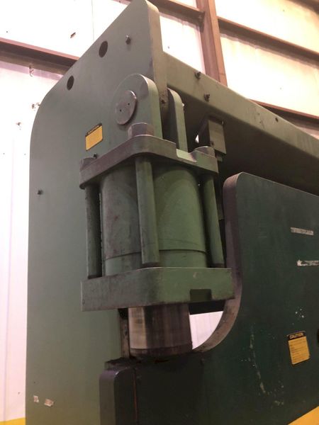 230 TON X 14' CINCINNATI MODEL #230CBX12 HYDRAULIC PRESS BRAKE: STOCK 16875
