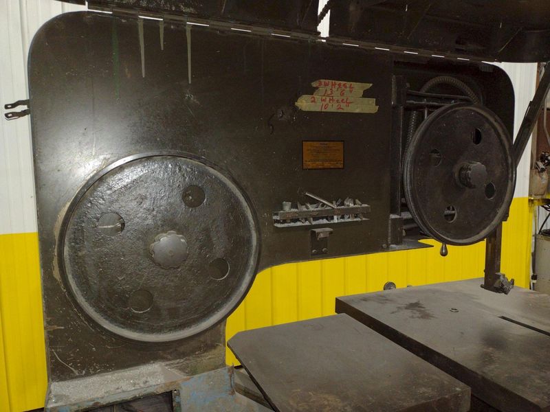 36" DOALL MODEL #V-36 VERTICAL BAND SAW: STOCK #18402