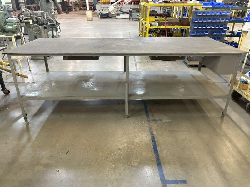 10′ L x 4′ W Heavy Duty Steel Metal Frame Table w/ drawers