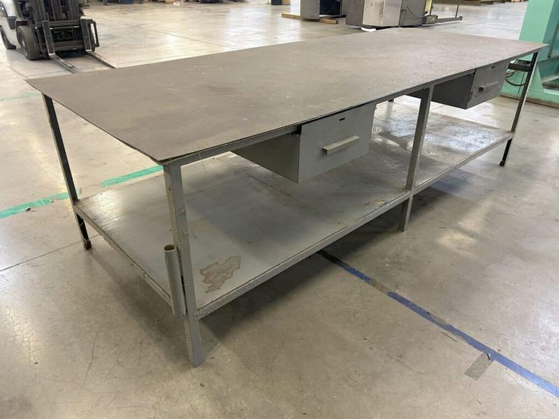 10′ L x 4′ W Heavy Duty Steel Metal Frame Table w/ drawers