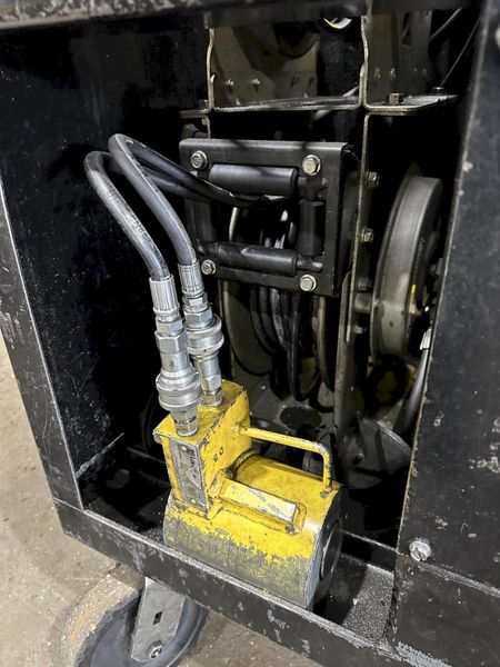 80,000 LBS ANCHOR-LAMINA 4-CYLINDER PORTABLE HYDRAULIC DIE SETTING & SEPARATING SYSTEM: STOCK #1