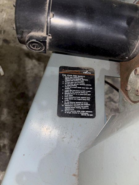 18" DELTA MODEL #40-604 SCROLL SAW: STOCK 23375