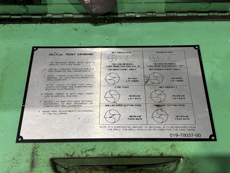 1.5" GIDDINGS & LEWIS WINSLOMATIC MODEL HR DRILL POINT GRINDER & TOOL SHARPENER: STOCK #22072