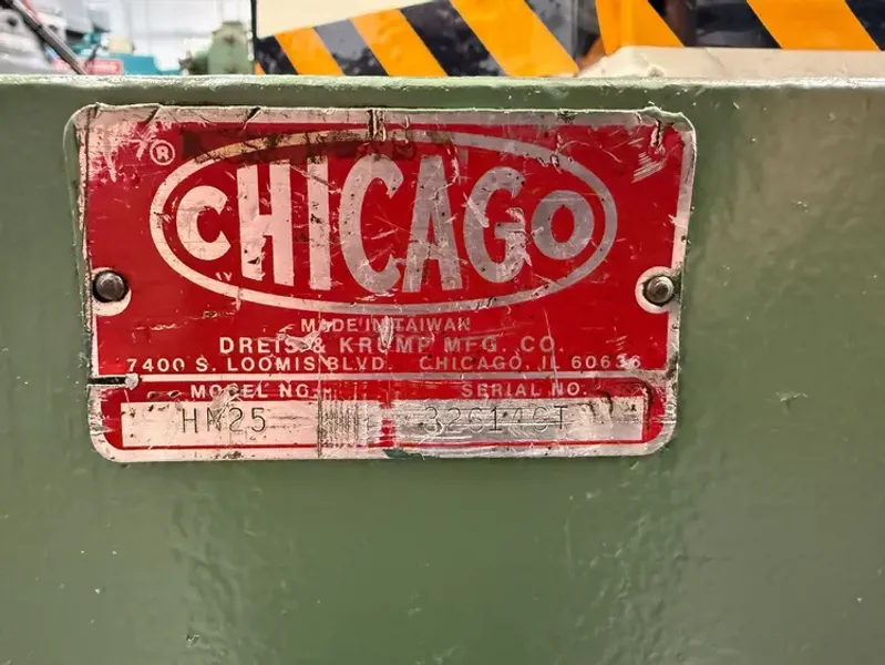 CHICAGO D&K HN-25 ¼” Hydraulic Notcher USA #8134