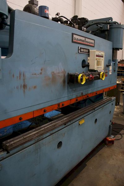 100 TON X 10' TON NIAGARA HYDRAULIC PRESS BRAKE: STOCK #76309