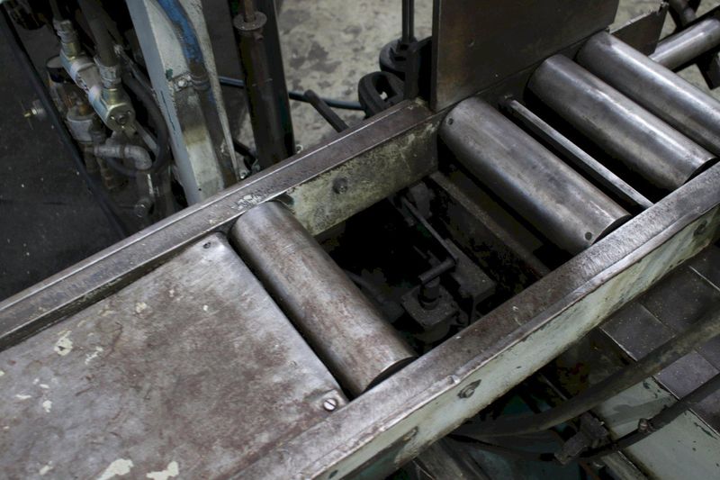 WELLS MODEL #370 HORIZONTAL BAND SAW: STOCK #75328