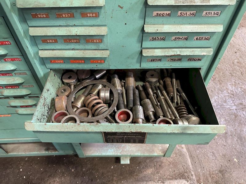 STRIPPIT MODEL 30/30 PUNCH TOOLING & HOLDERS: STOCK #15900