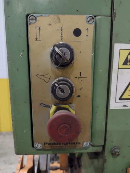 66 TON PEDDINGHAUS MODEL #66/110 PEDDIMASTER HYDRAULIC IRONWORKER: STOCK #22239