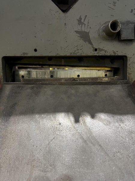 100 TON EDWARDS MODEL #JAWS IV HYDRAULIC IRONWORKER: STOCK #18429
