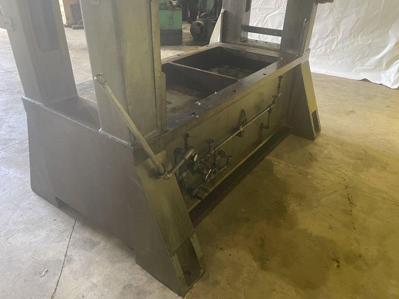 200 TON CLEARING MODEL S2-200-72-36 STRAIGHT SIDE SSDC STAMPING PRESS, 12" STROKE: STOCK #12979