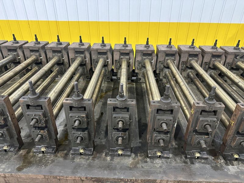 20 STAND X 2.5" X 37" ARDCOR MODEL #S10-2.5-37 ROLLFORMER: STOCK #21334
