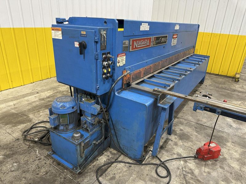 10' X 10 GAUGE NIAGARA MODEL #SPARTAN SP10-10 HYDRAULIC SHEAR: STOCK #22633